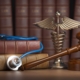 personal injury lawyer depiction